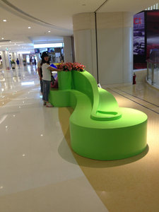 购物中心公共创意玻璃钢座椅定制