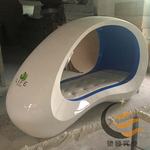 玻璃钢太空仓外